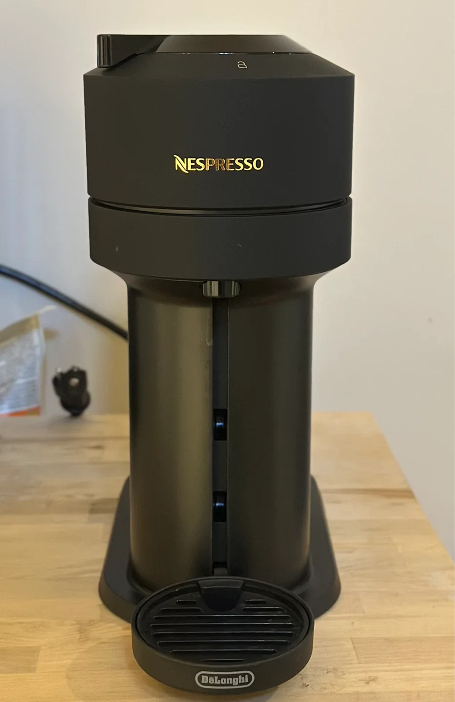 Nespresso Vertuo Next Coffee Machine - Black