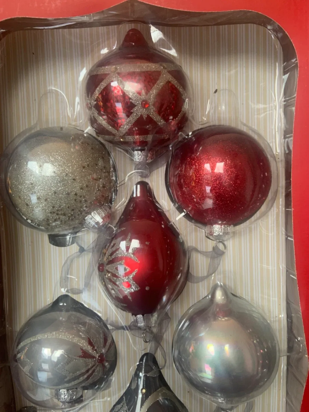 NEW Christmas Ornaments - Red & Silver, Set of 10 image indicator(4)