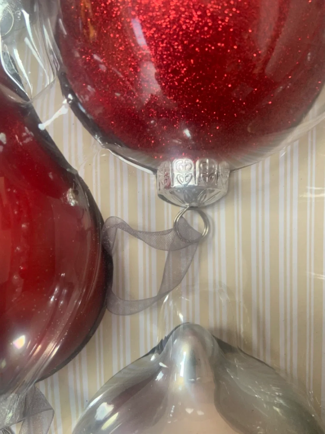 NEW Christmas Ornaments - Red & Silver, Set of 10 image indicator(9)
