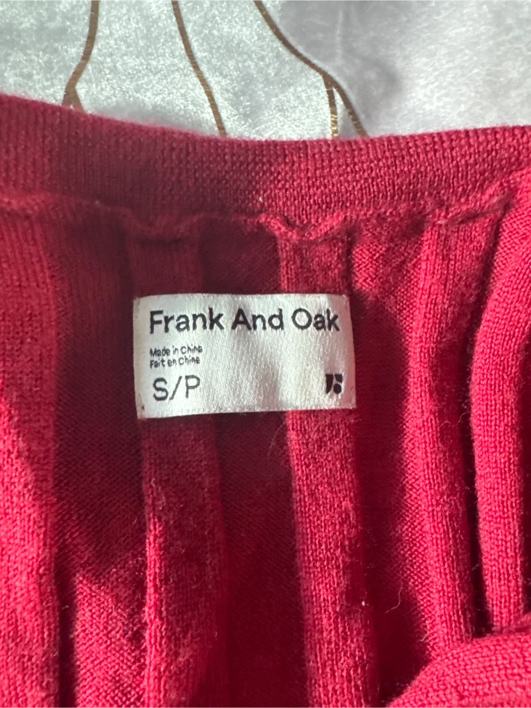 Frank and Oak 100% wool top size S image indicator(2)