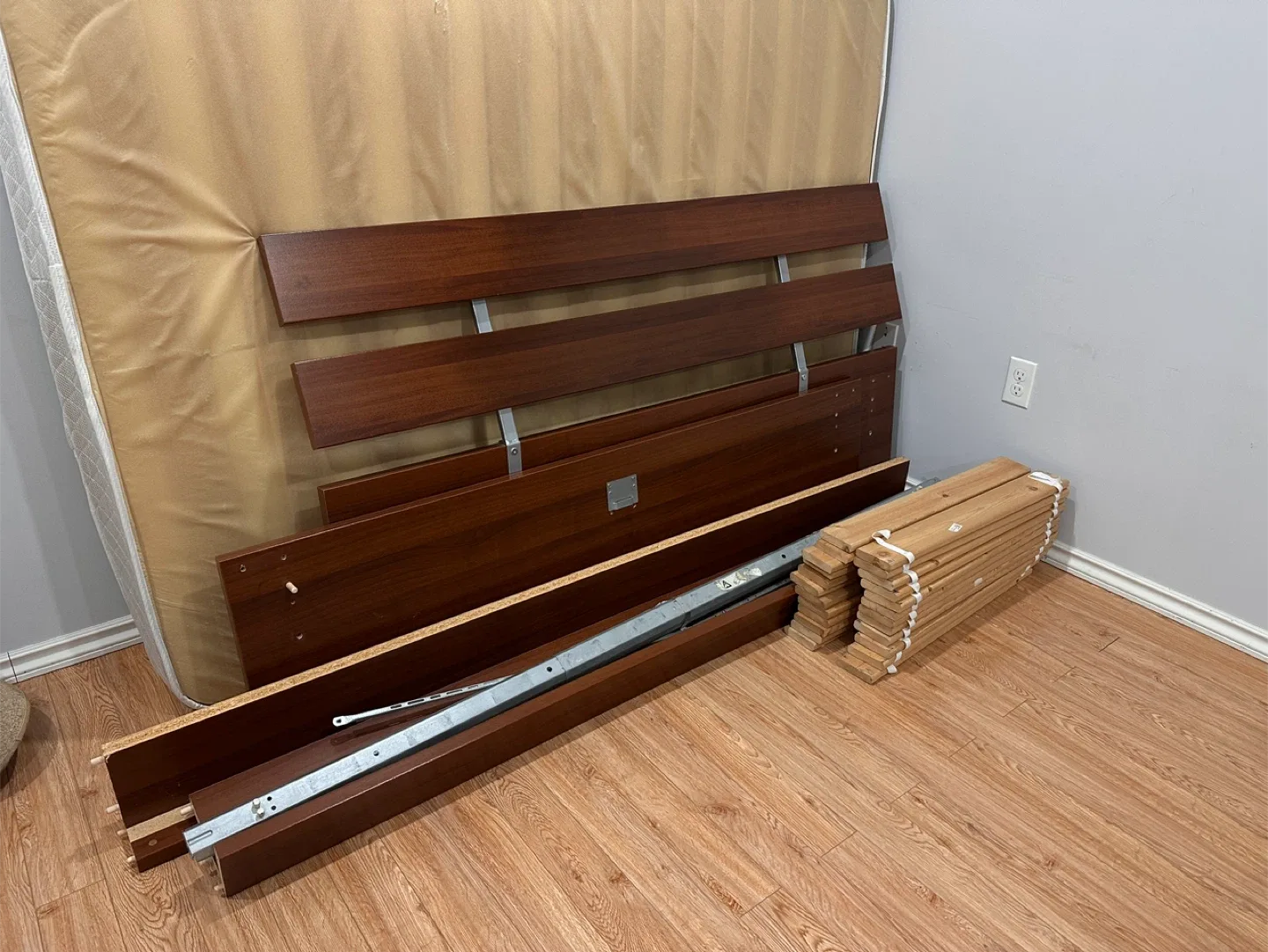 Dark Wood Full Size Bed Frame