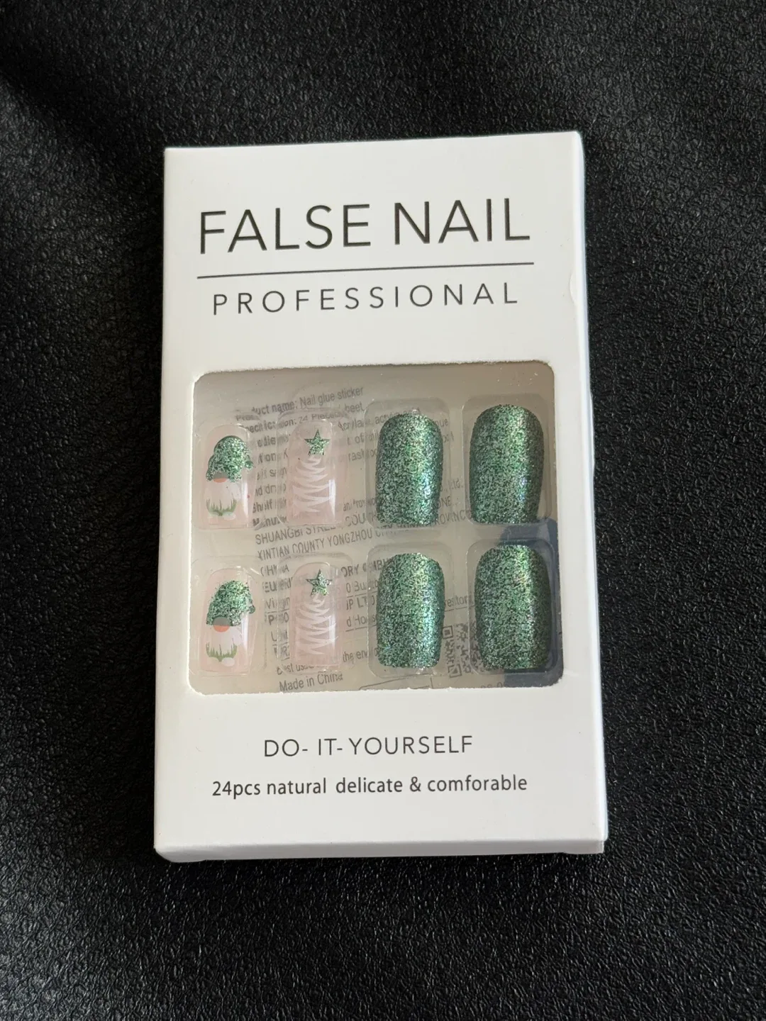 Christmas/Winter Press-On Nails Bundle - New! image indicator(4)