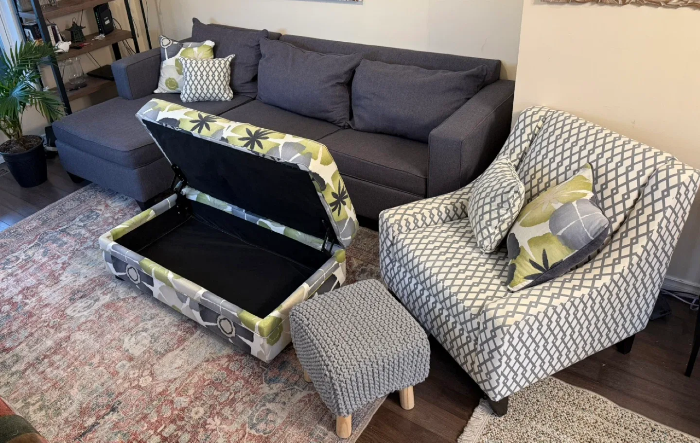 Living room set image indicator(3)