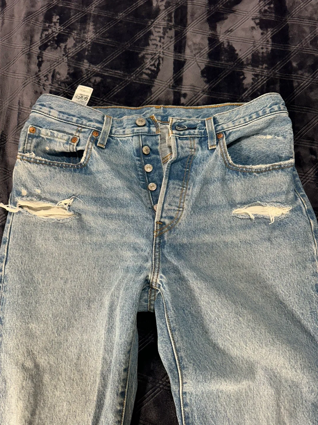 Levi's 501 Jeans, Size W30 L32 image indicator(2)