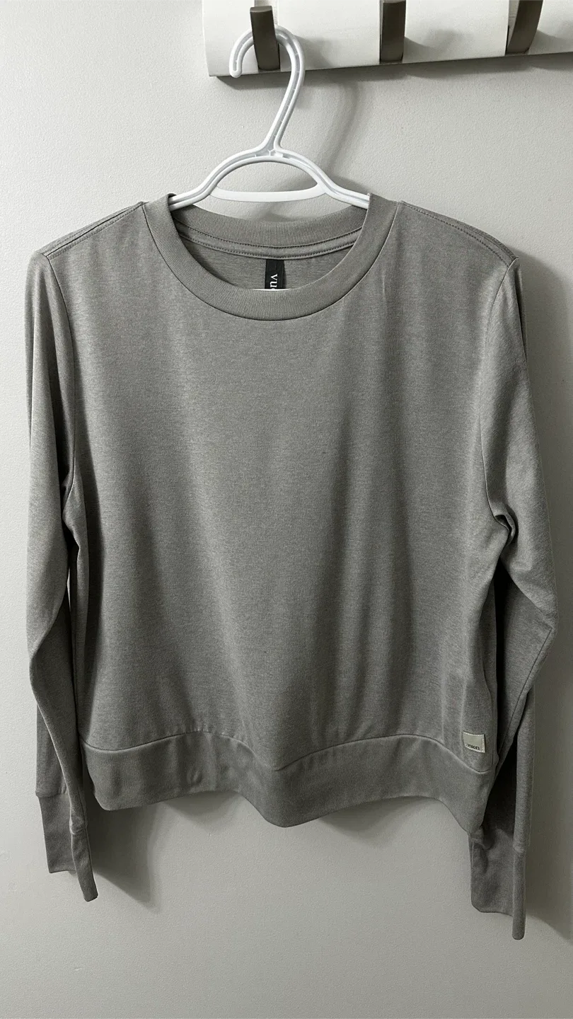 Vuori Daydream Crew - Light Heather Grey, Size M image indicator(5)