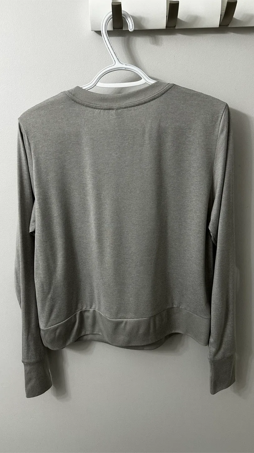 Vuori Daydream Crew - Light Heather Grey, Size M image indicator(4)