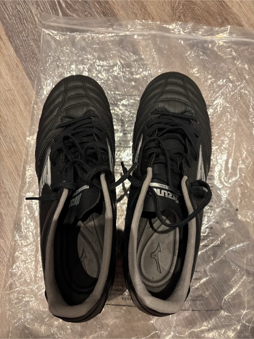 Mizuno Morelia Neo III Pro Soccer Cleats