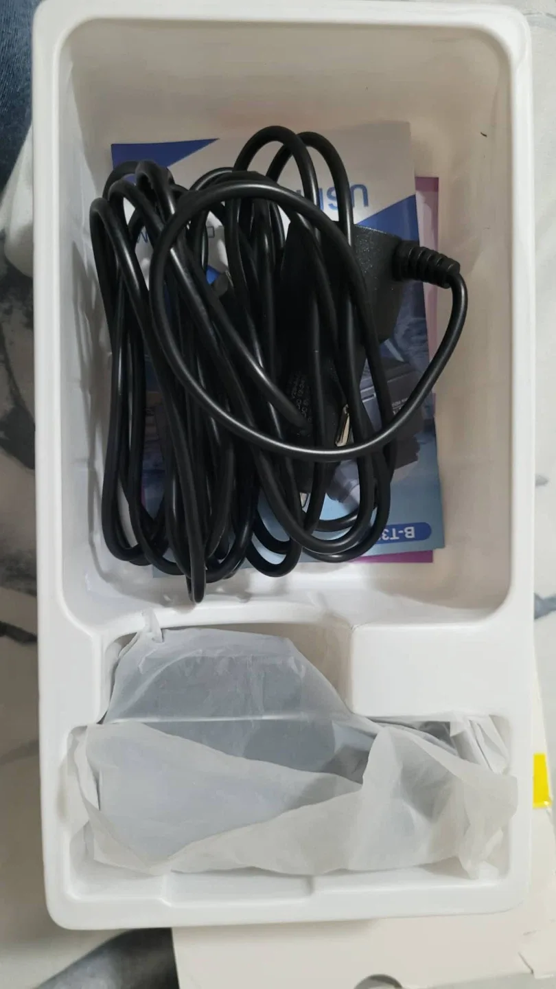 Compact Dual Dash Cam 4K WiFi - Like New! image indicator(8)