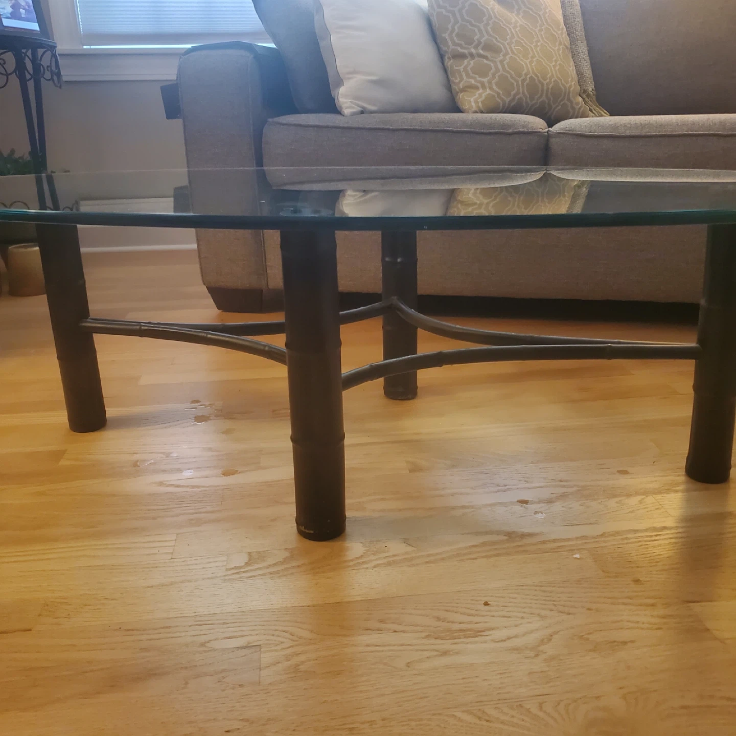 Glass Top Oval Coffee Table - photo 3