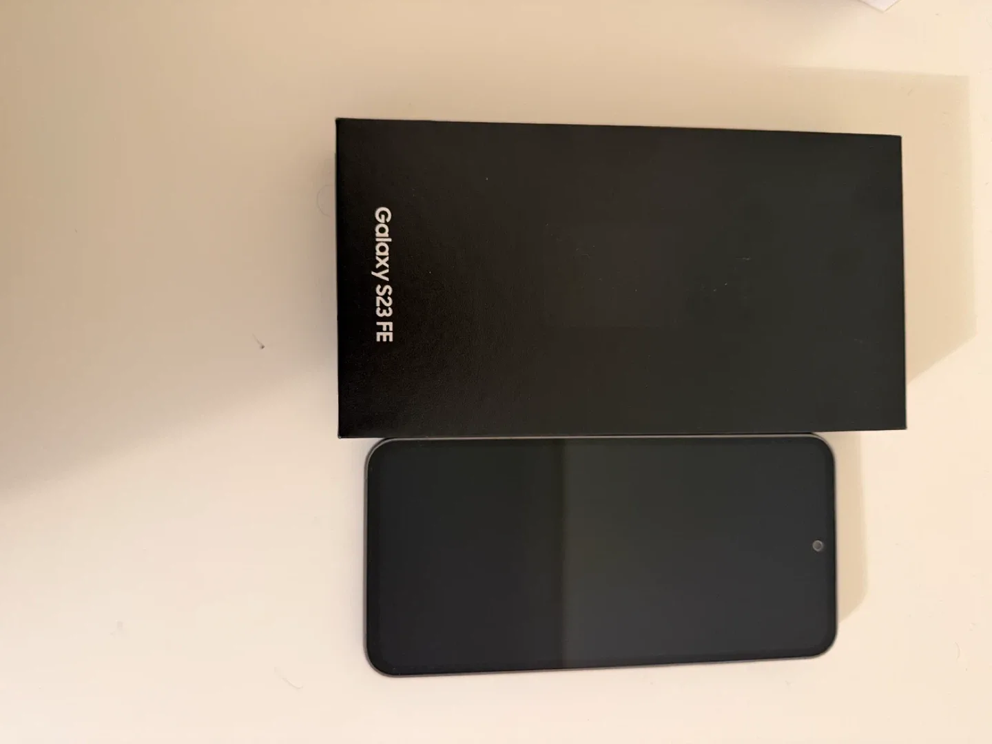 Samsung Galaxy S23 FE - Like New!