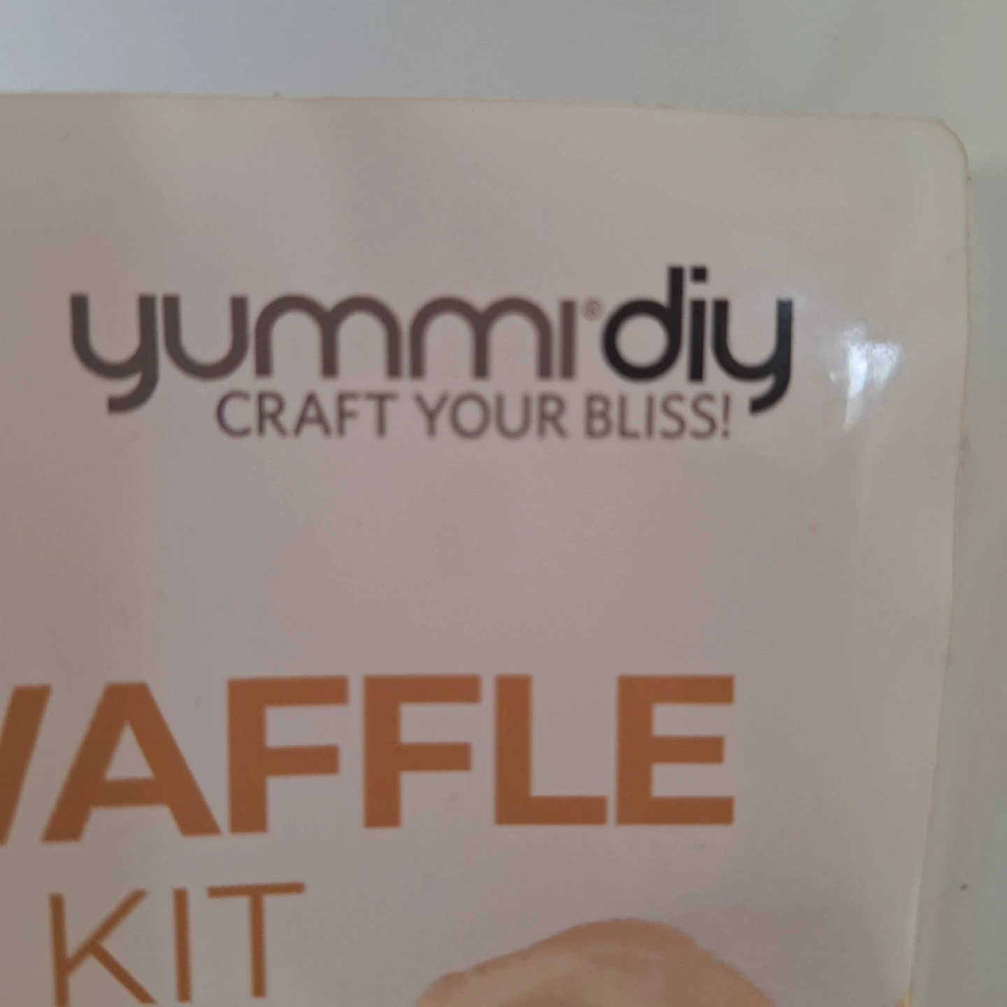 Yummidiy French Vanilla Waffle 4 Wax Melts DIY Kit - photo 3