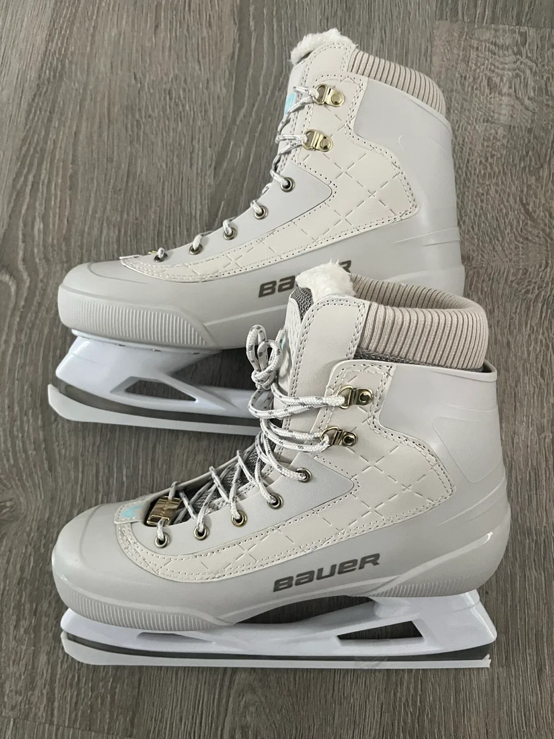 Bauer Ice Skates - White