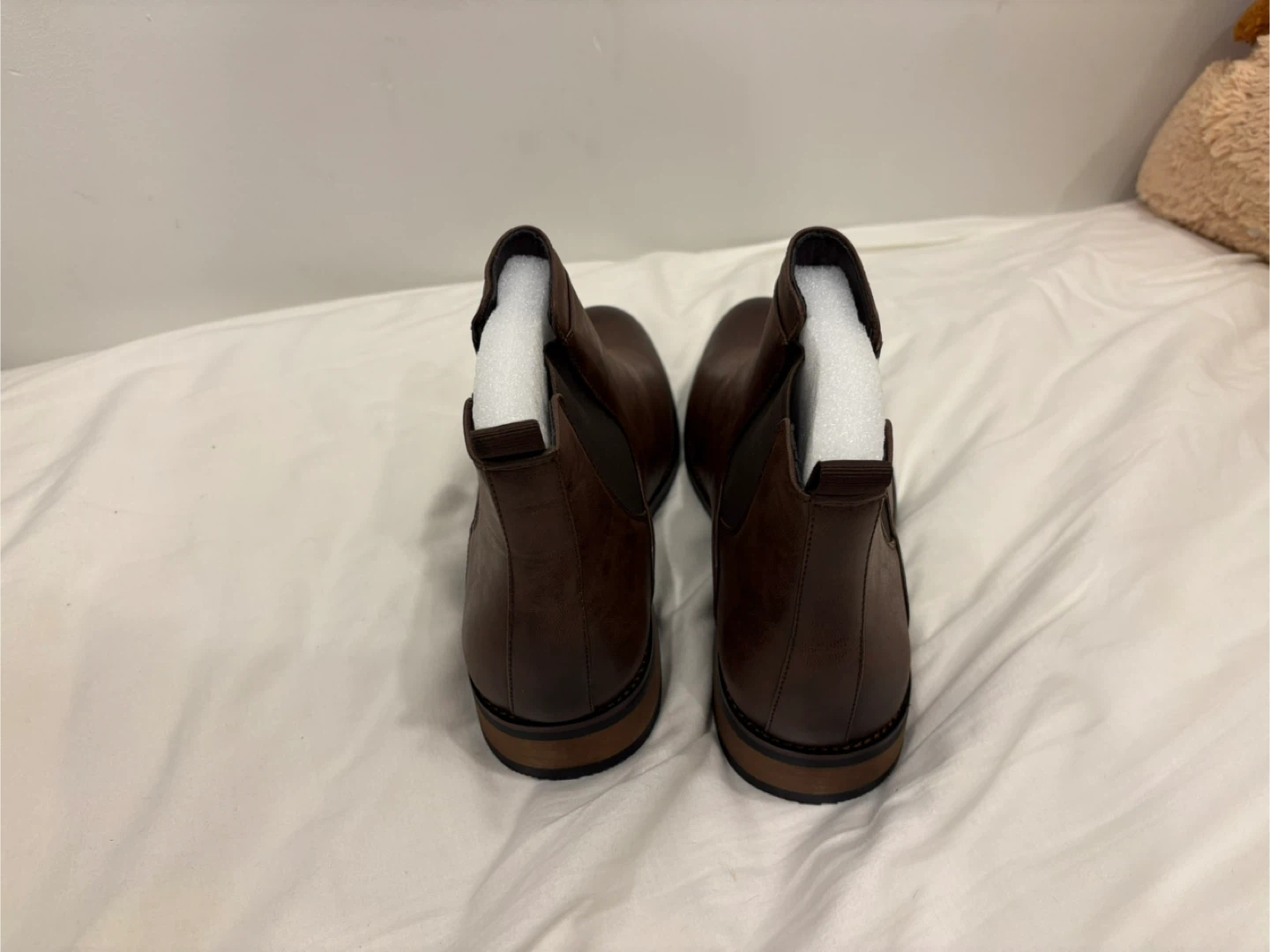 [New in box] Brown Chelsea Boots, Men’s 10 - photo 3