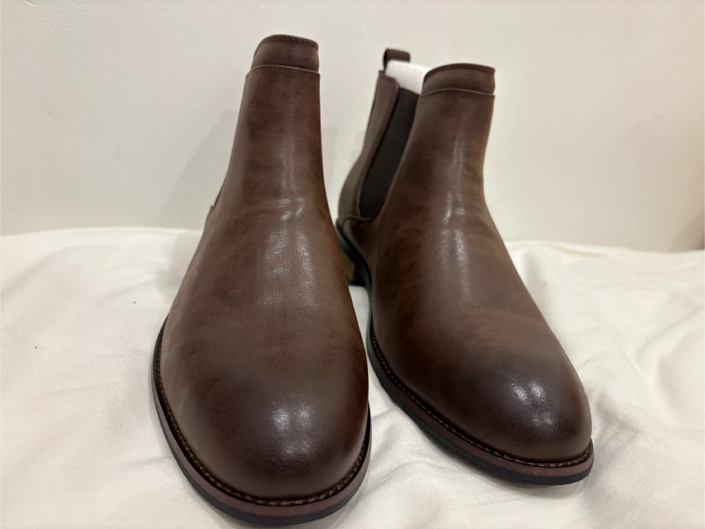 [New in box] Brown Chelsea Boots, Men’s 10 - photo 2