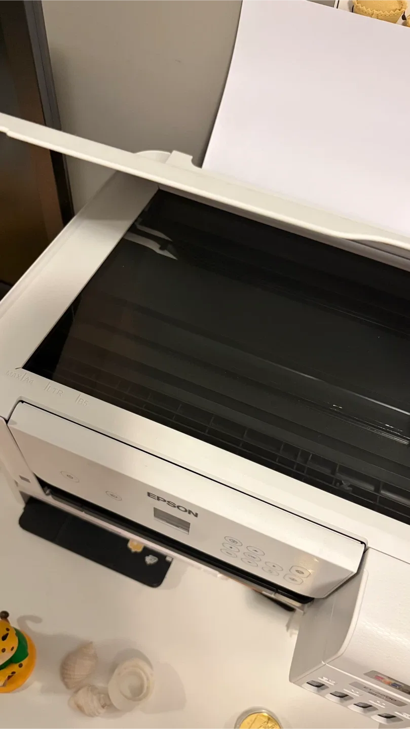 Like new Epson EcoTank ET-2800 Printer - Great Condition! image indicator(3)