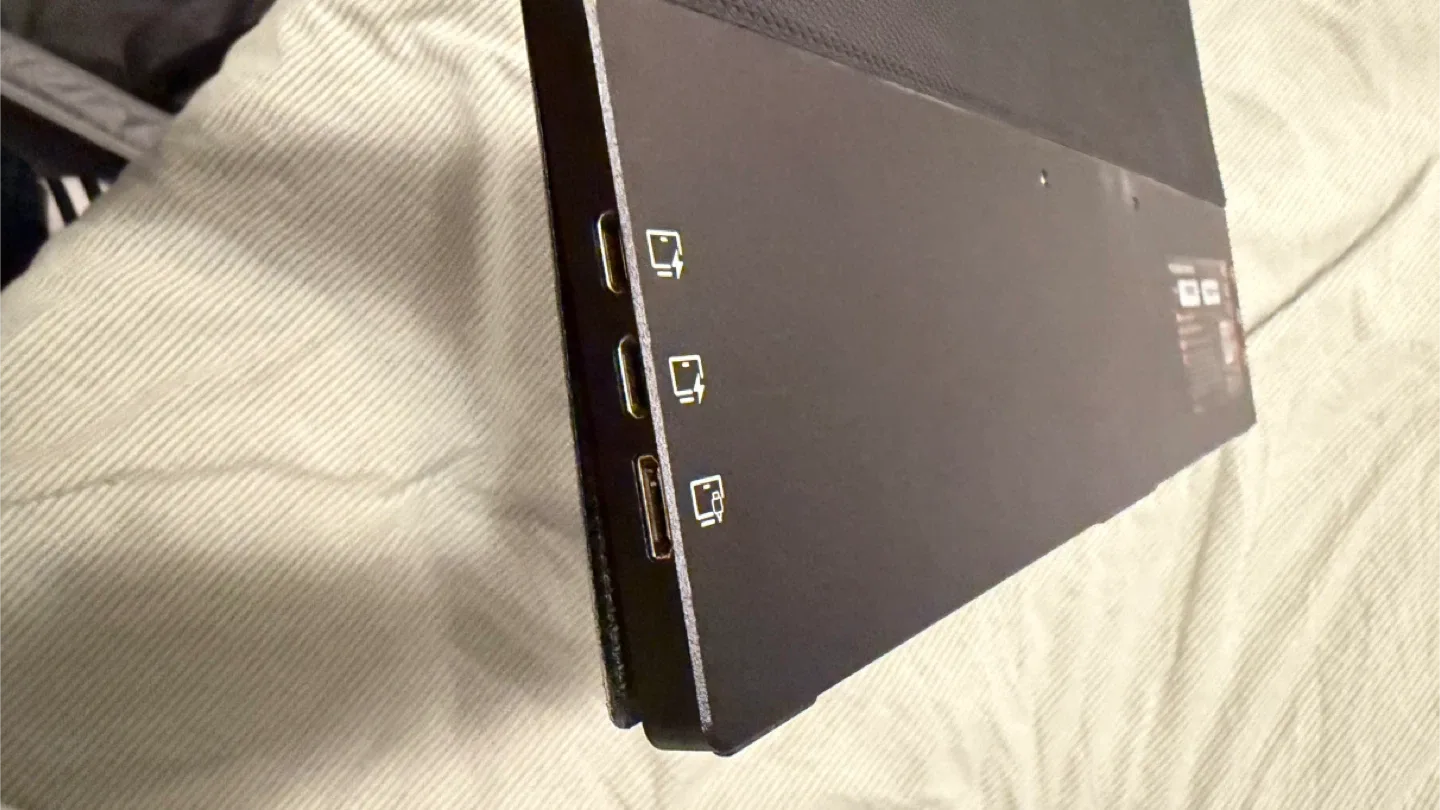 Ingnok Portable Monitor YN02B image indicator(3)