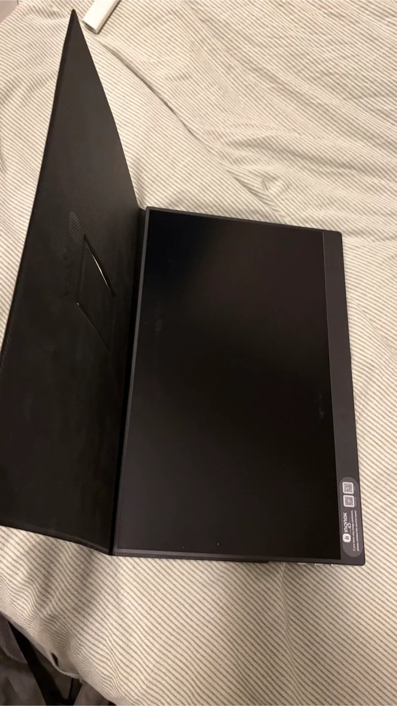 Ingnok Portable Monitor YN02B image indicator(2)