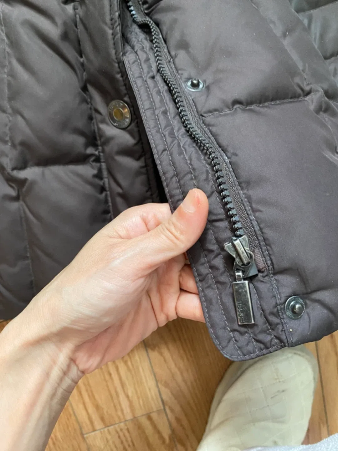 Esprit Winter Down Jacket for Women Size US 8 image indicator(4)