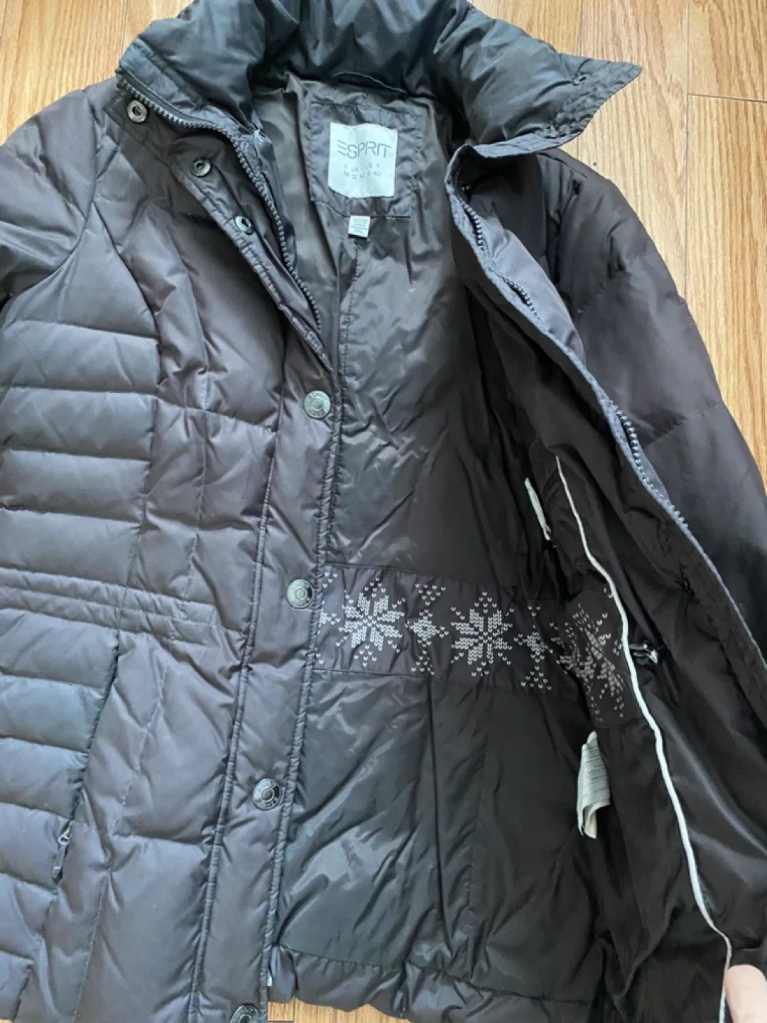 Esprit Winter Down Jacket for Women Size US 8 image indicator(3)