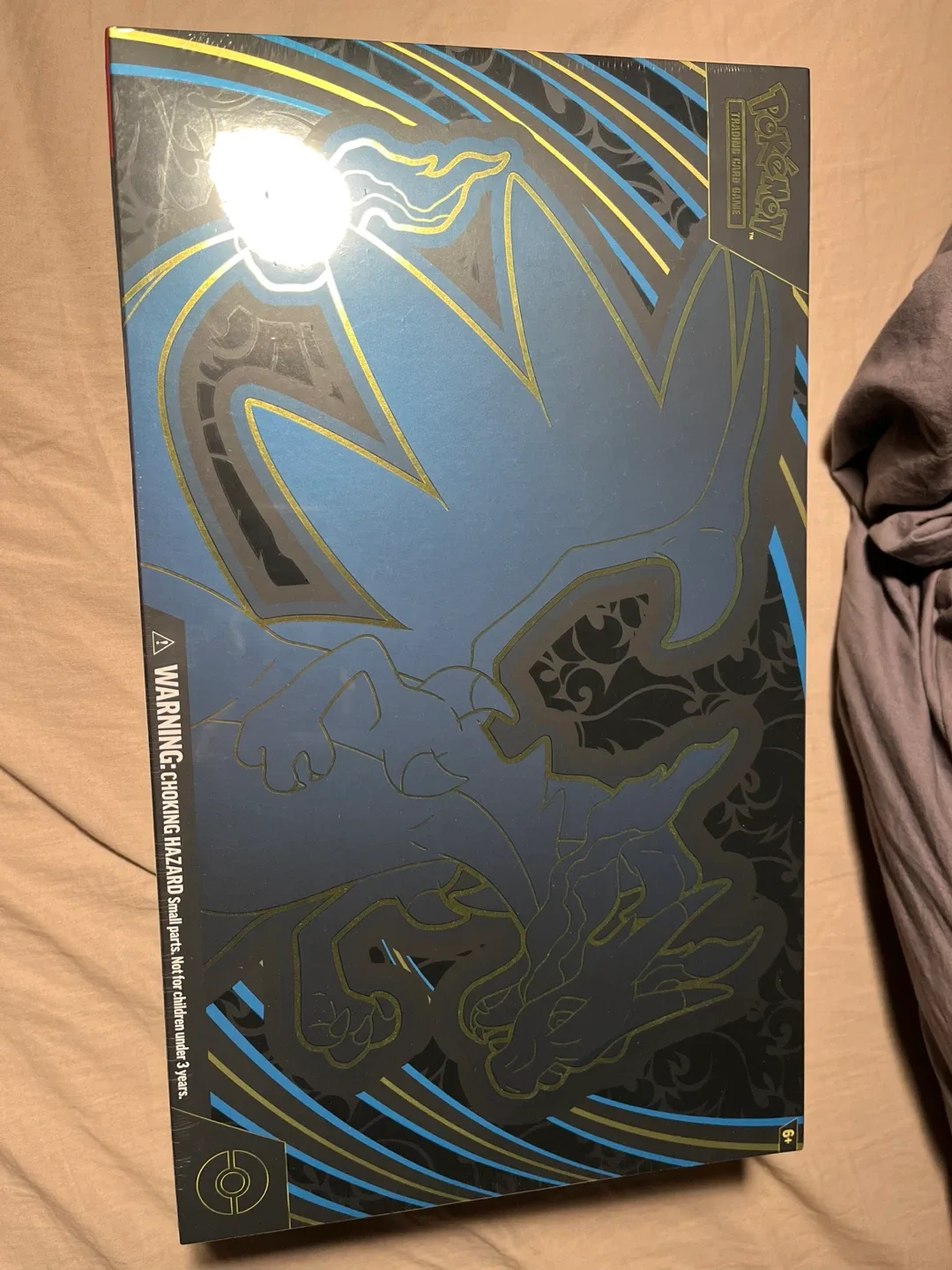 Charizard UPC Phantasmal Flames - Ultra Premium Collection