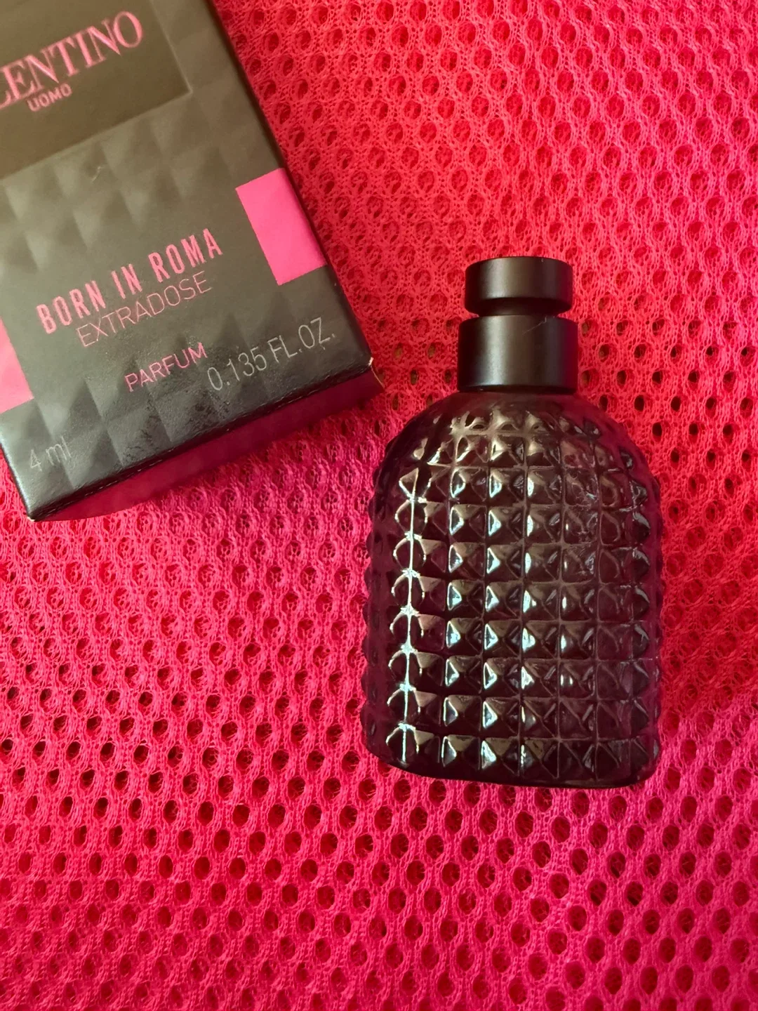 Valentino Uomo Born in Roma Parfum (Men's Perfume) 🆕 Travel Size image indicator(2)