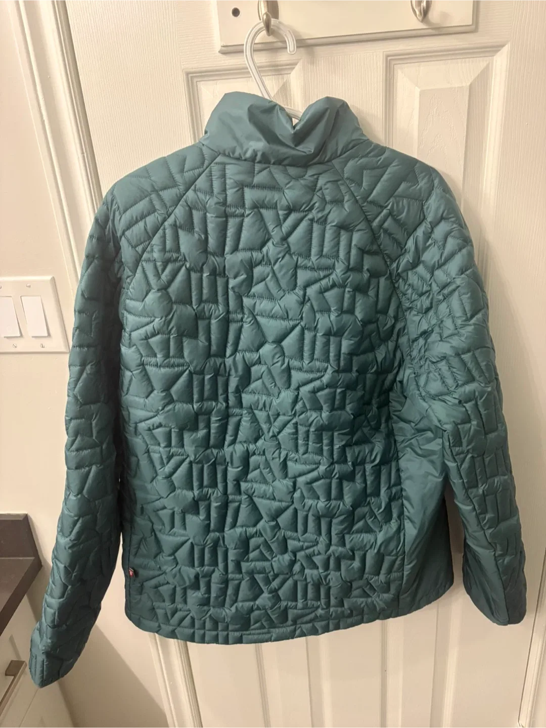 Adidas Terrex Xperior Jacket – M & L – Original Tags image indicator(6)