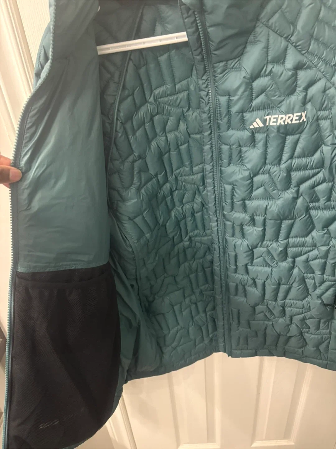 Adidas Terrex Xperior Jacket – M & L – Original Tags image indicator(8)