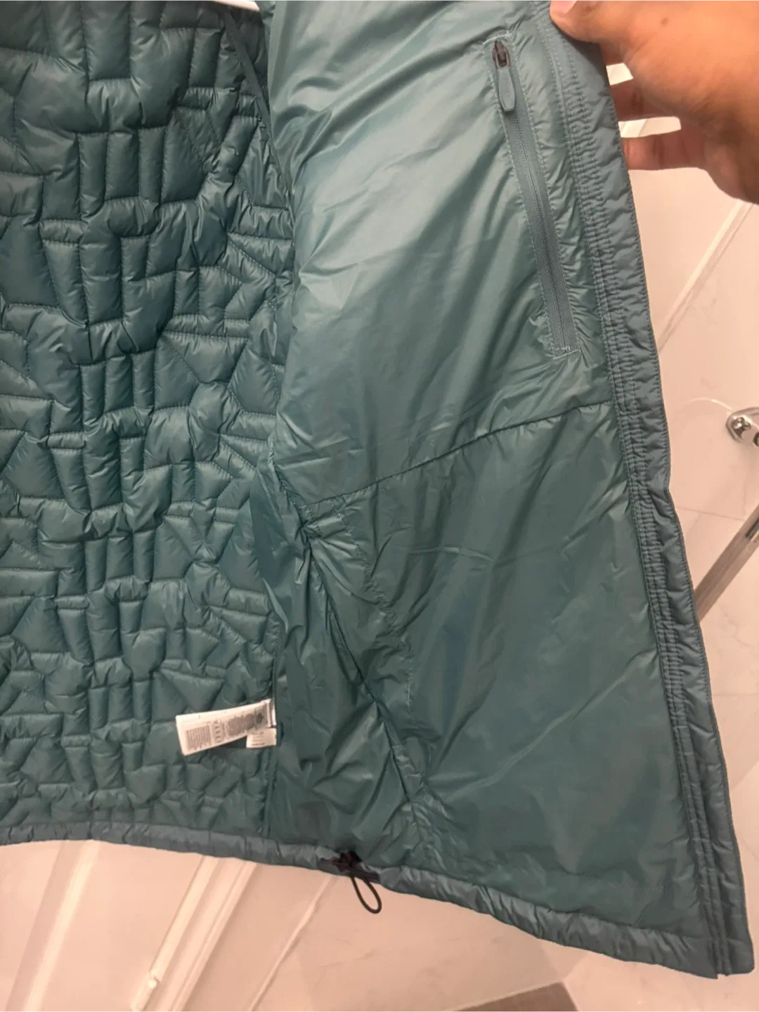 Adidas Terrex Xperior Jacket – M & L – Original Tags image indicator(9)