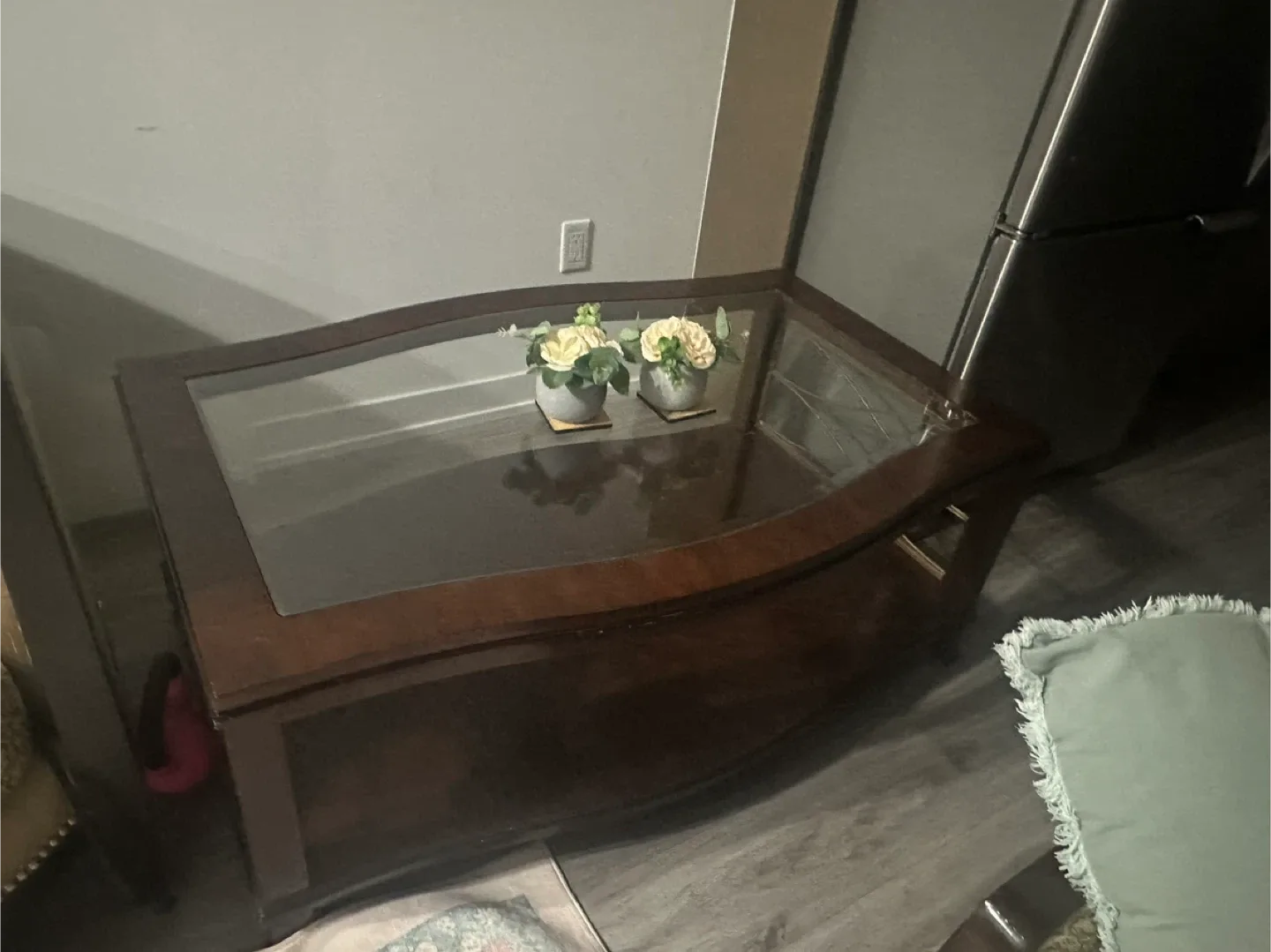 Living Room Furniture Set - Sofa, Chair, Ottoman, Table image indicator(2)