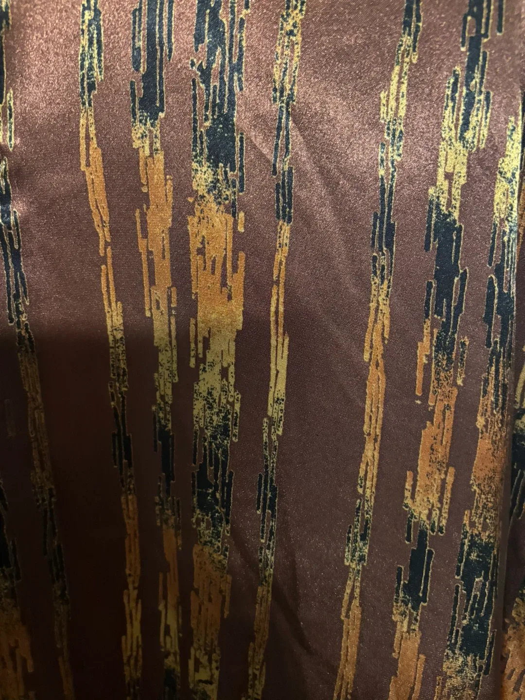 Perry Ellis Classic Fit pants and shirt set image indicator(7)