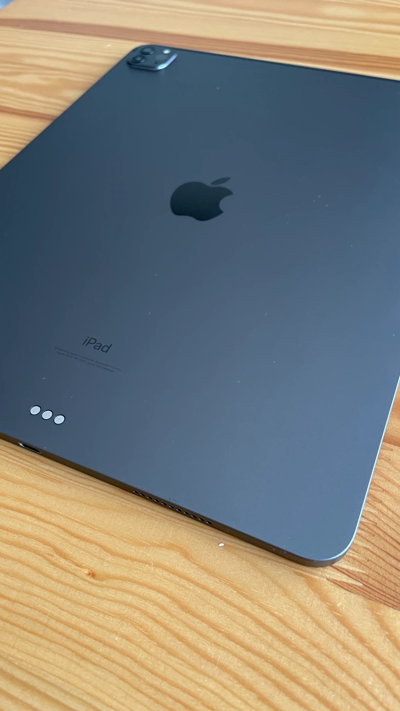 iPad Pro 12.9” 5th Gen + Apple Pencil — Excellent Condition 🔥 - photo 2