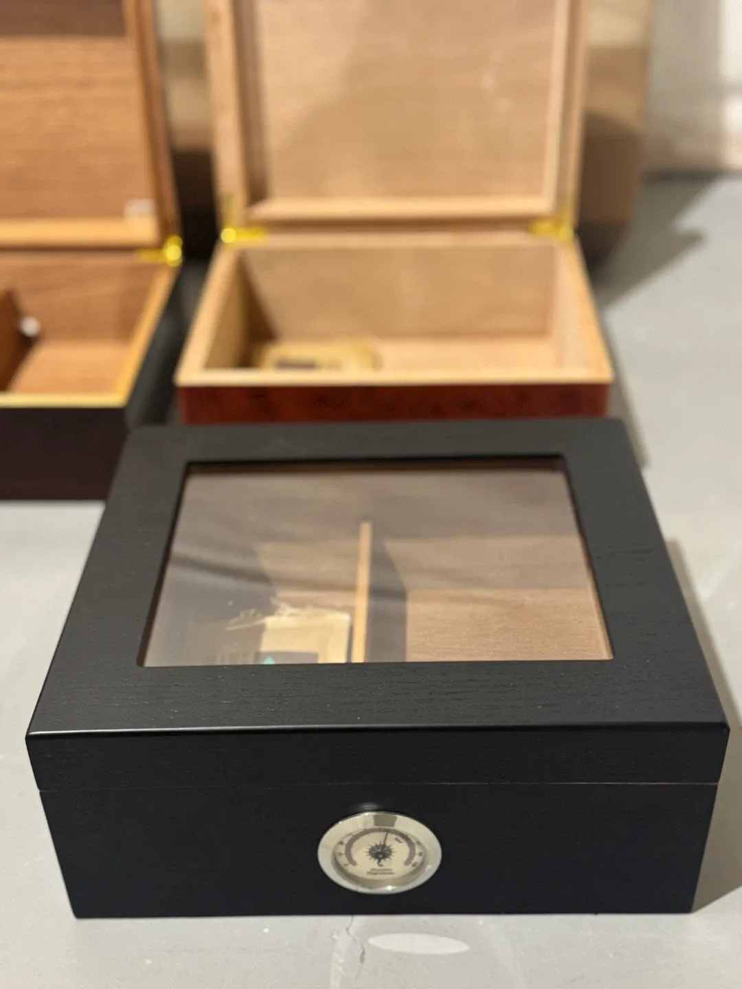New Cigar Humidor image indicator(3)