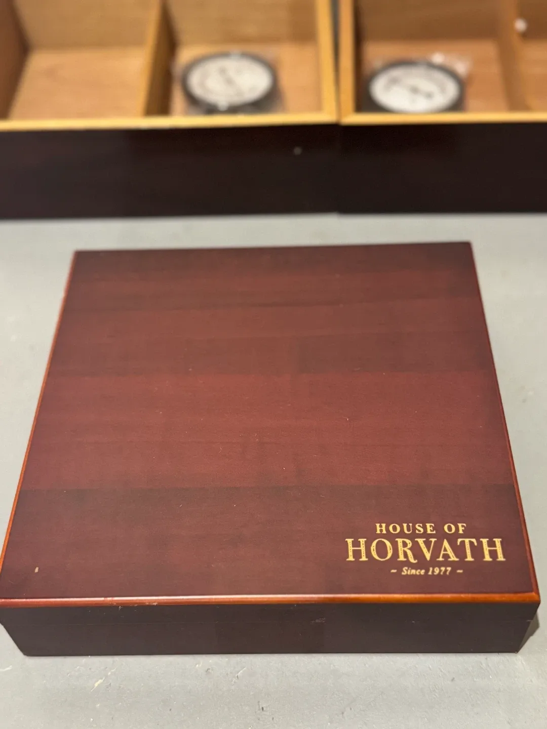 New Cigar Humidor image indicator(6)