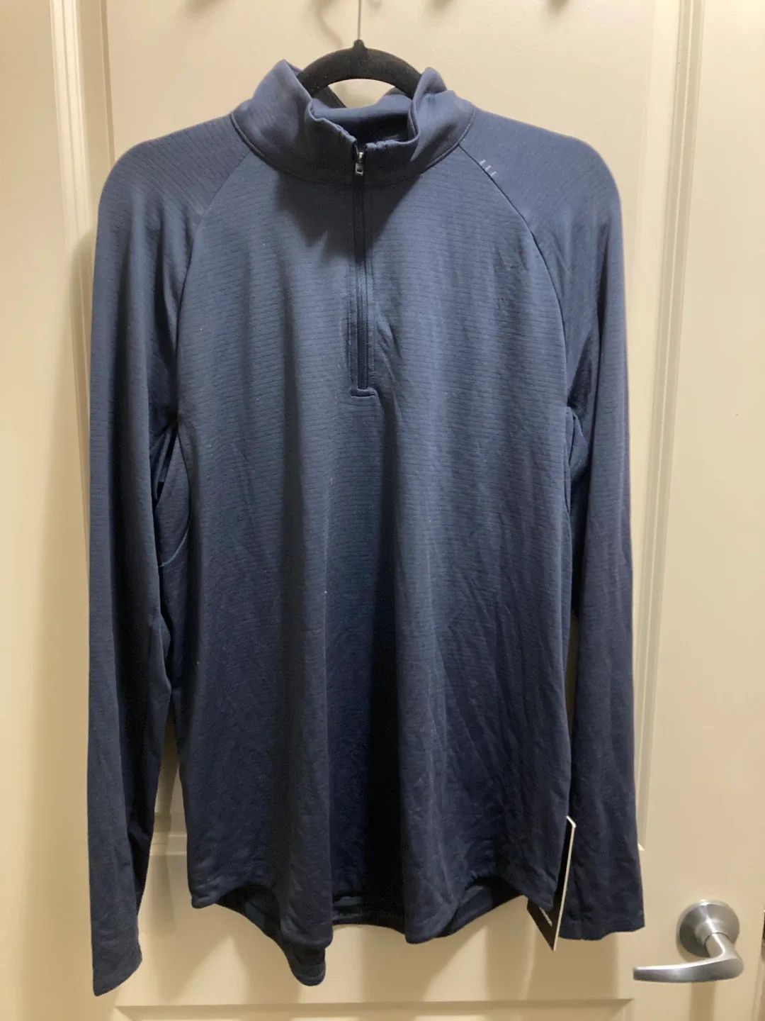 #Cleanout Lululemon Train Half Zip - Men’s Large (New)