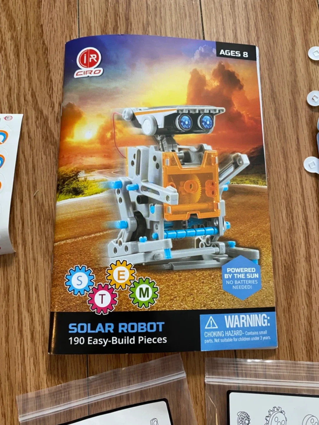 CIRO Solar Robot Kit - Ages 8+ image indicator(2)