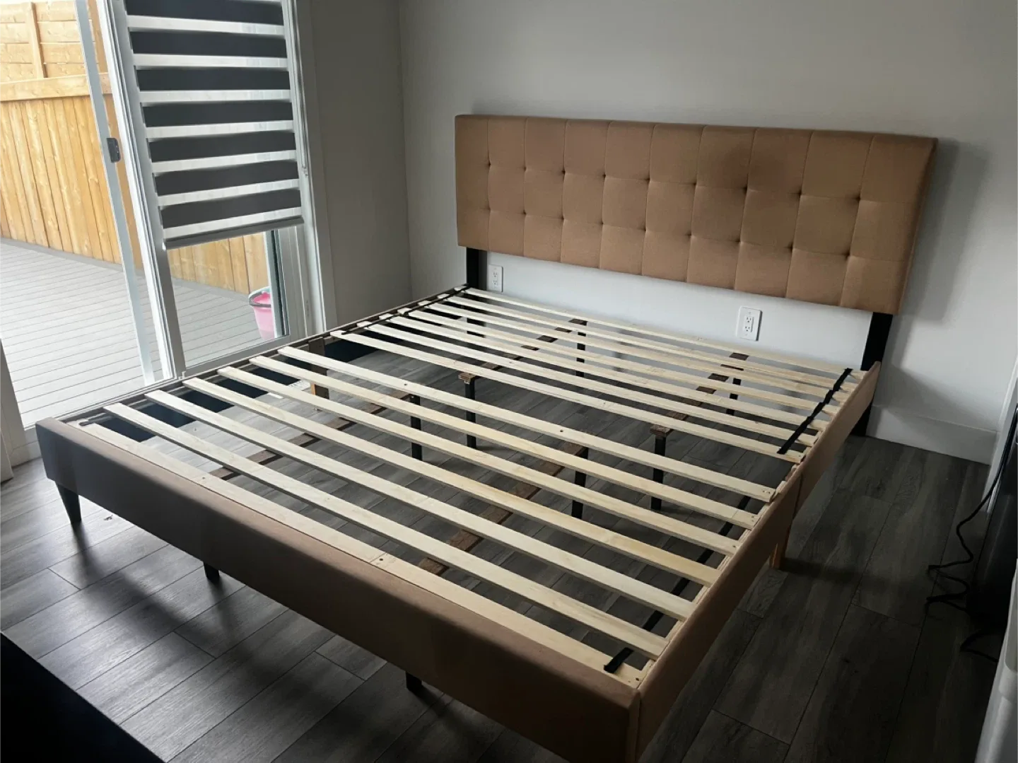 King Bed Frame image indicator(5)