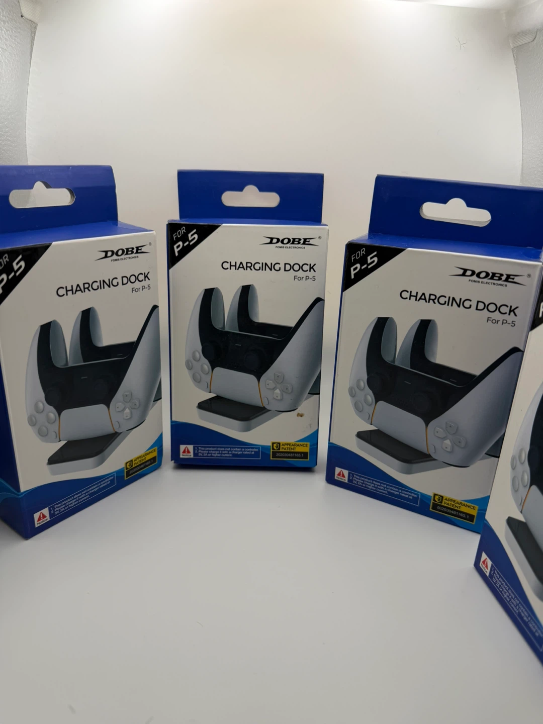 New DObe Charging Dock for PS5 Controller - photo 4