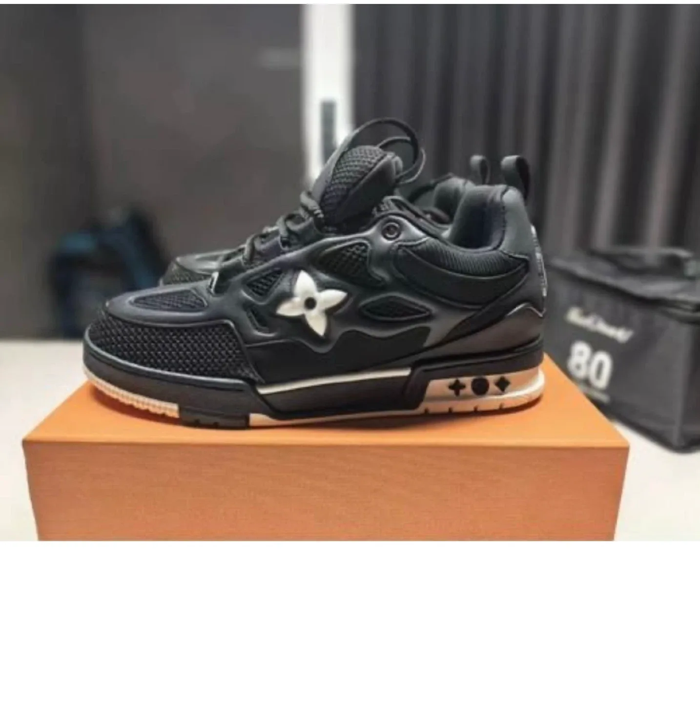 Louis Vuitton Skate Sneaker Black image indicator(5)