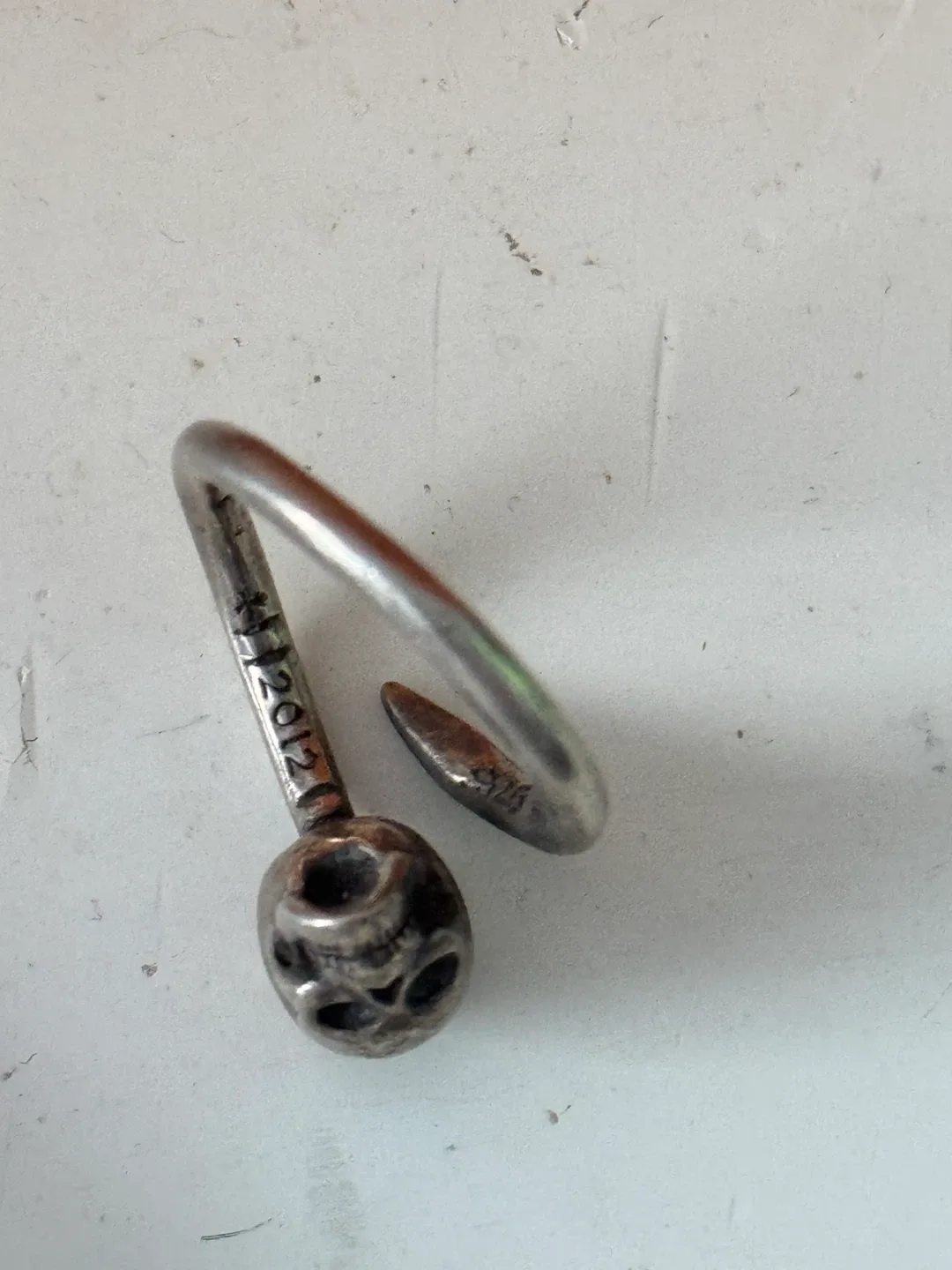 Skull Ring - Unique Silver Tone image indicator(3)