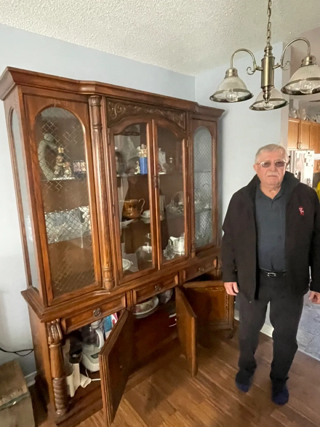 Vintage China Cabinet image indicator(3)