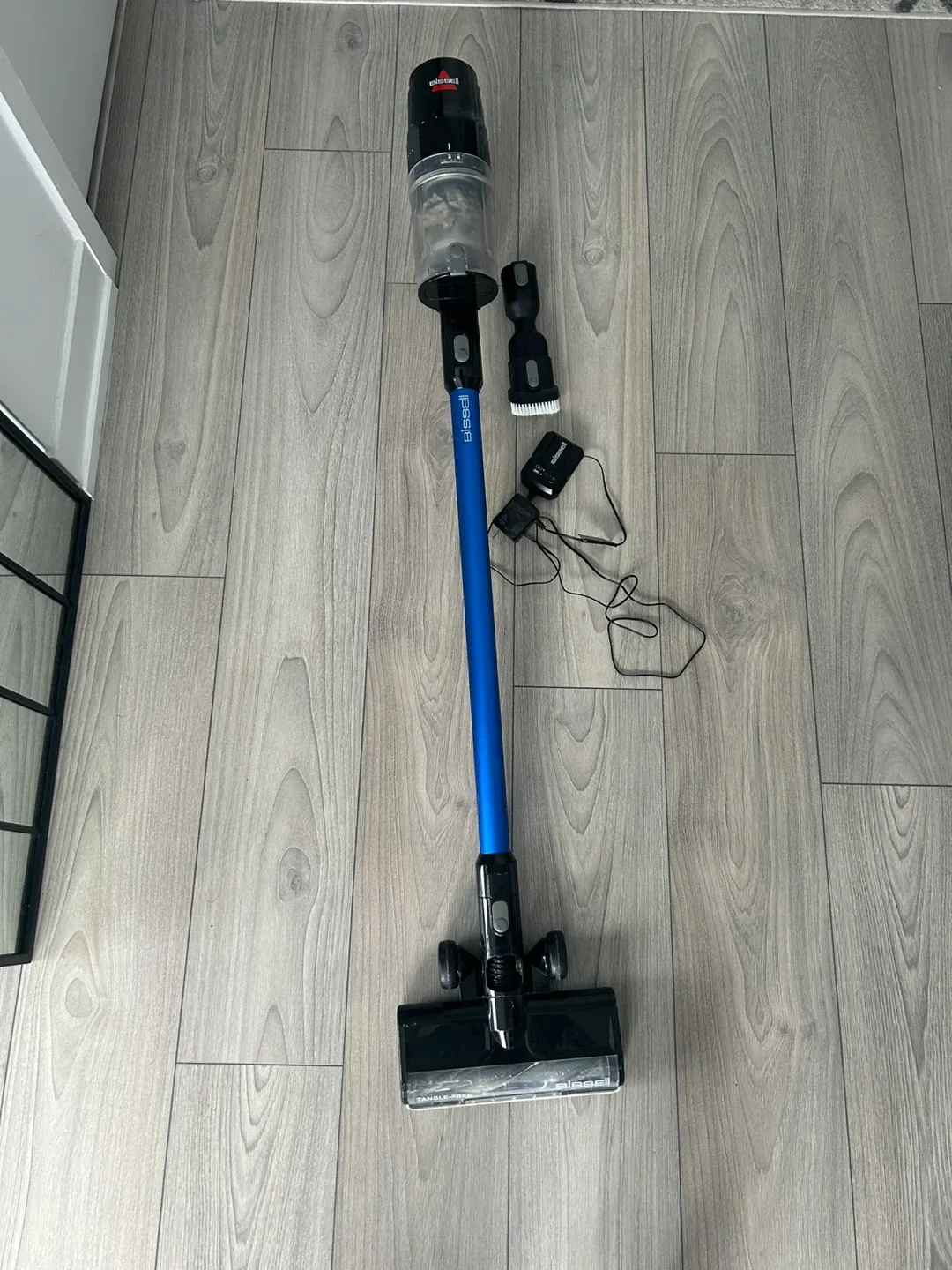 BISSELL PowerClean XR 200W Lightweight Cordless Vacuum