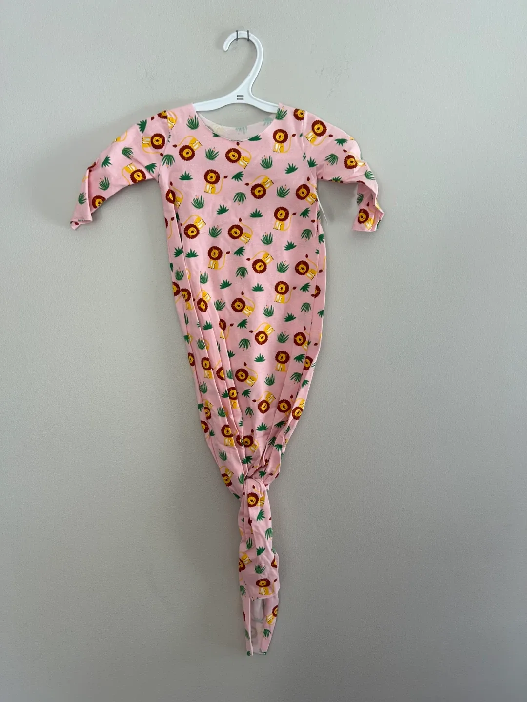 Handmade knit gown image indicator(5)