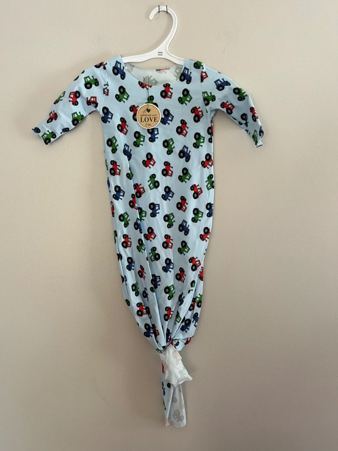 Handmade knit gown image indicator(8)