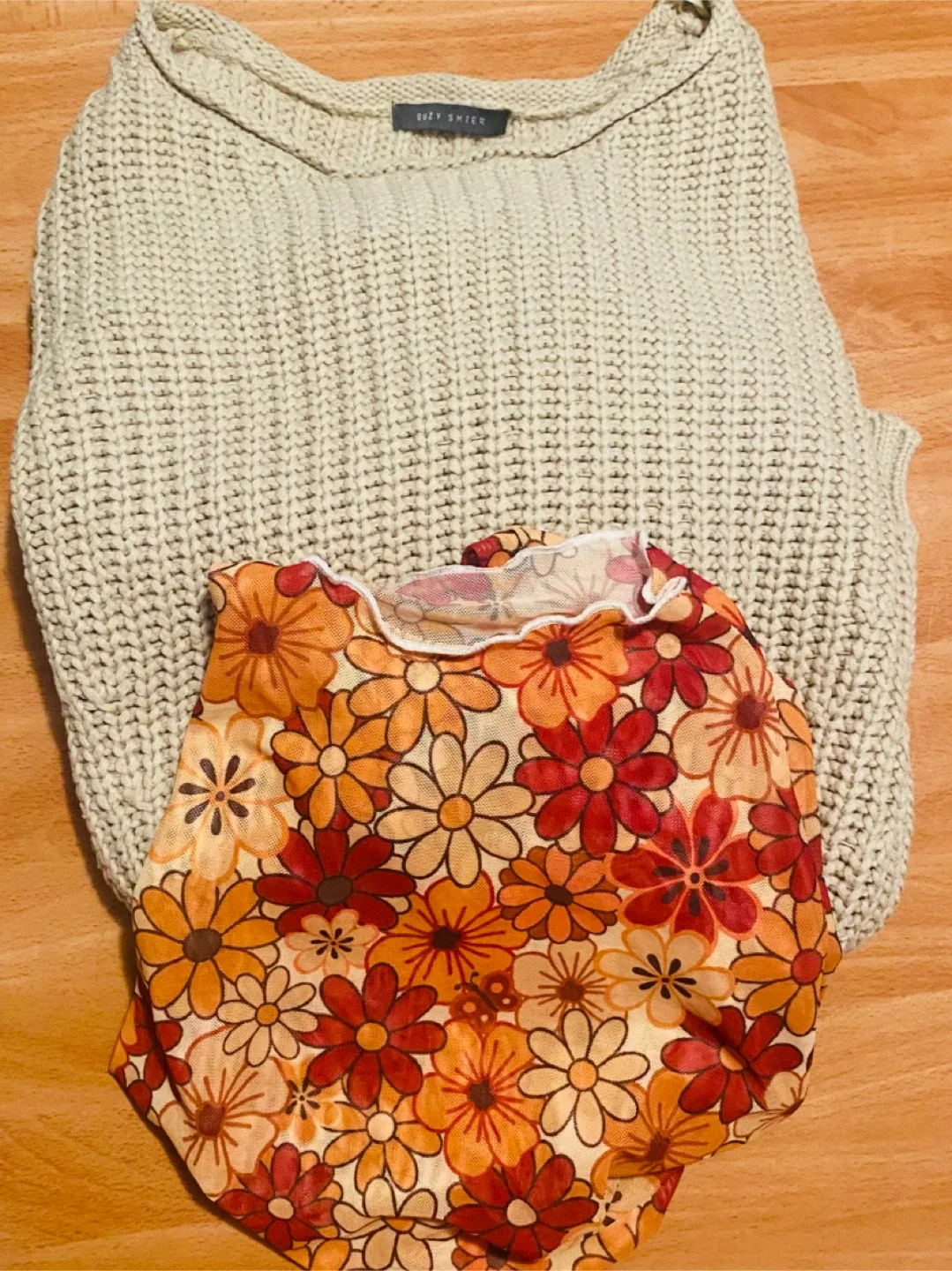 Suzy Shier Knit Sweater & Floral Top