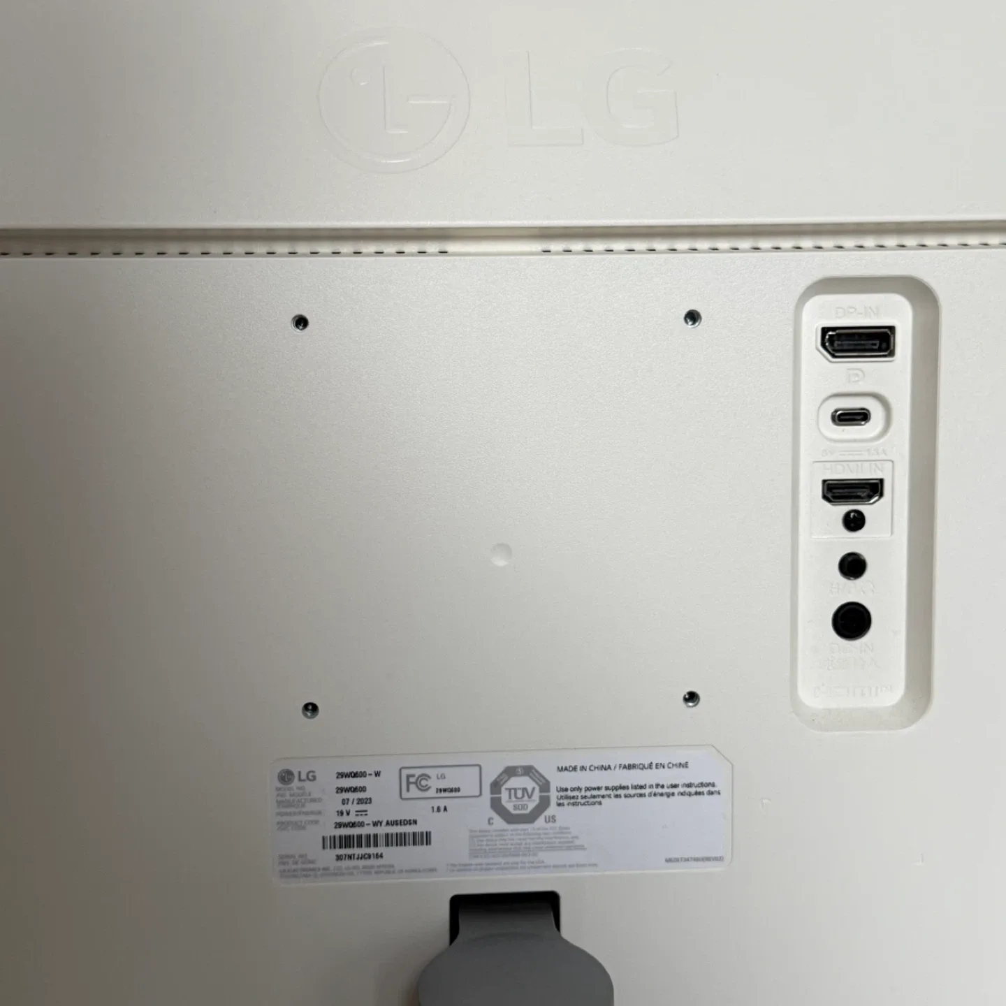 LG 29WQ600-W 29-Inch Monitor image indicator(3)