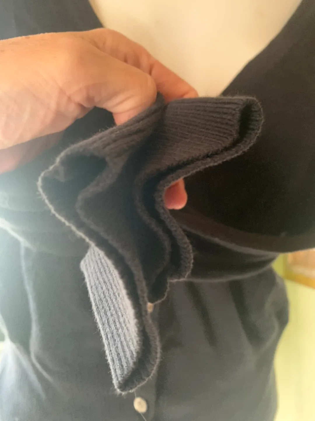 Costa Blanca Black Cardigan - Size L image indicator(4)