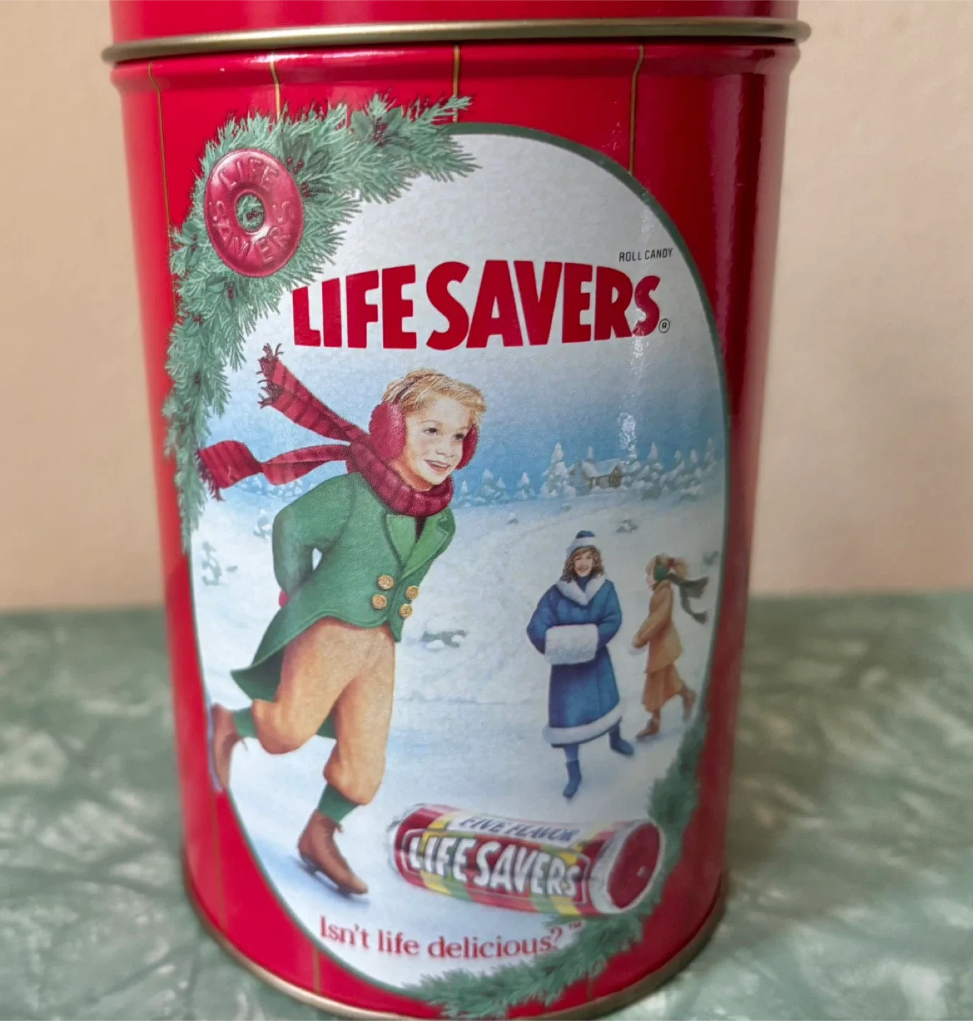 Life Savers 1991 Holiday Keepsake Tin #cleanout image indicator(2)