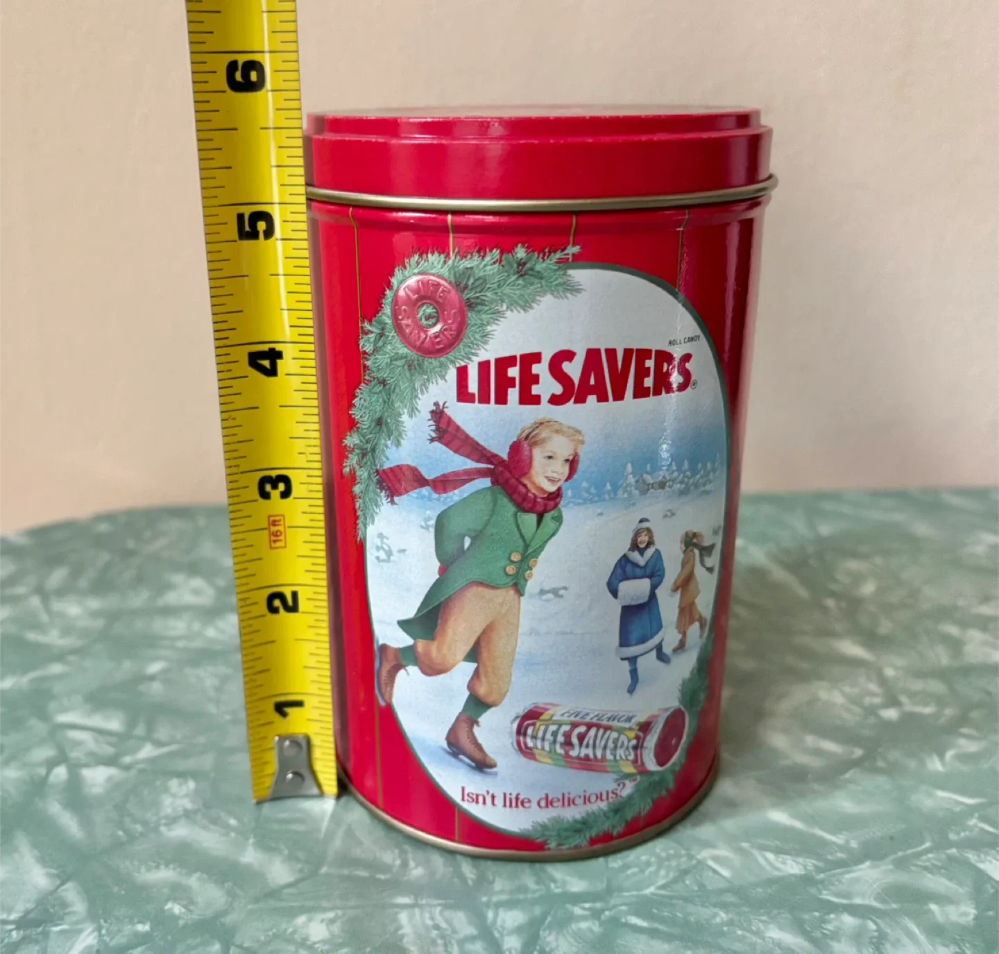 Life Savers 1991 Holiday Keepsake Tin #cleanout image indicator(5)