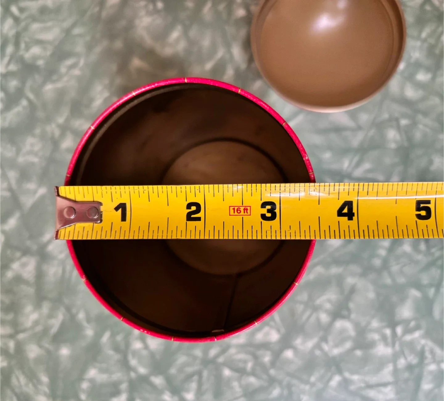 Life Savers 1991 Holiday Keepsake Tin #cleanout image indicator(7)