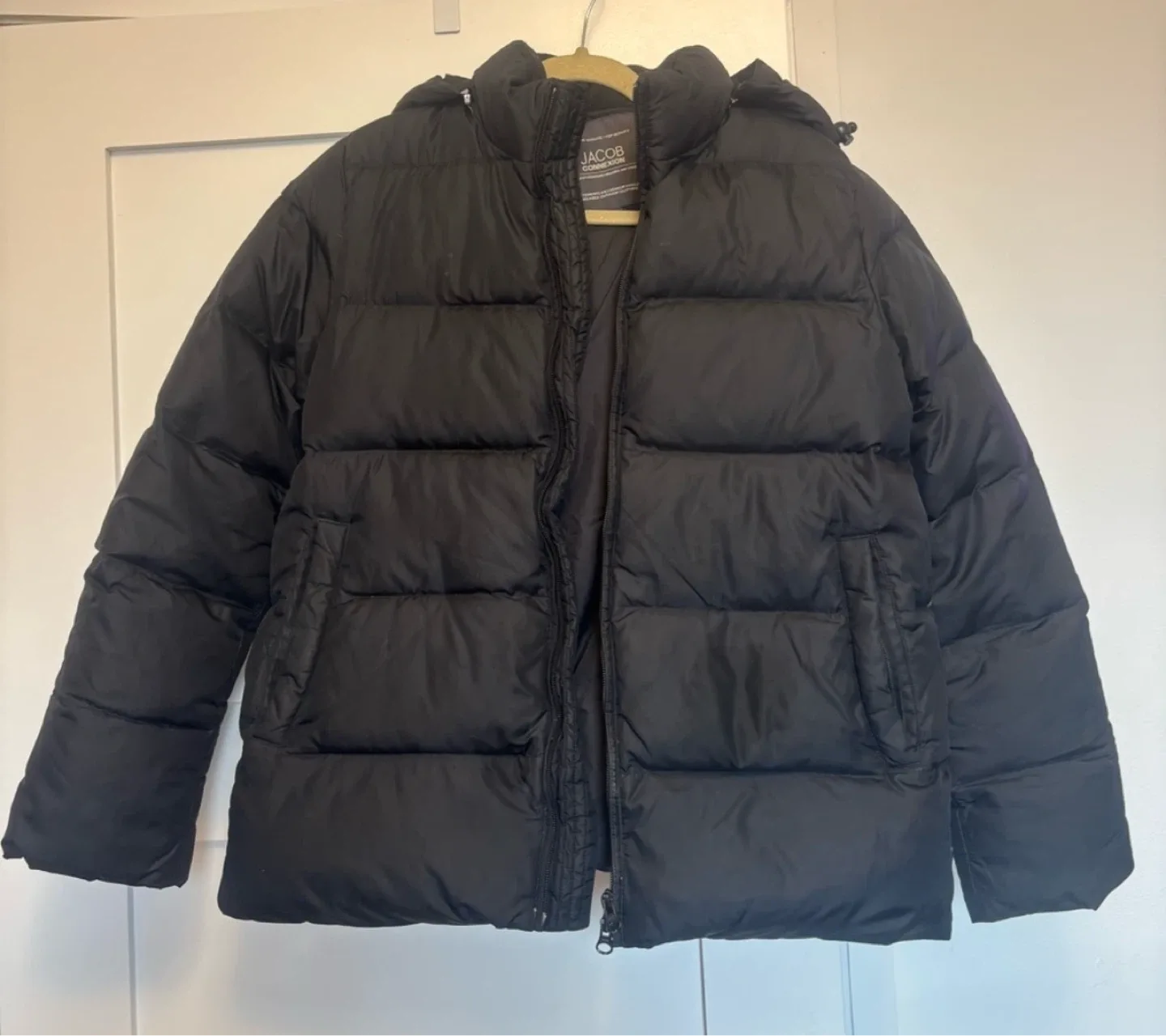 #Cleanout Jacob Connexion Black Puffer Jacket - Size M